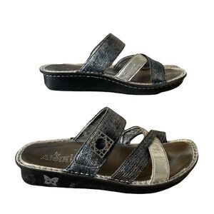 Alegra By PG Lite Women Sandals Size 7.5 Silver Metallic Crisscross Front Strap
